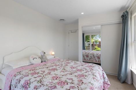 Photo of property in 3 Bygrave Place, Bishopdale, Christchurch, 8053