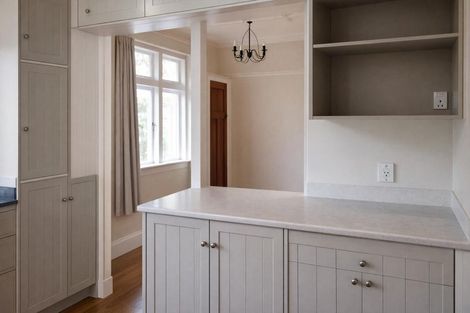 Photo of property in 210 Park Road, Hokowhitu, Palmerston North, 4410