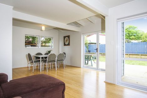 Photo of property in 3/32a Clayburn Road, Glen Eden, Auckland, 0602