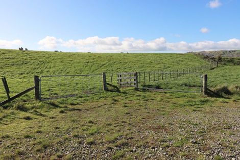 Photo of property in 671 Cornwall Road, East Taratahi, Carterton, 5887