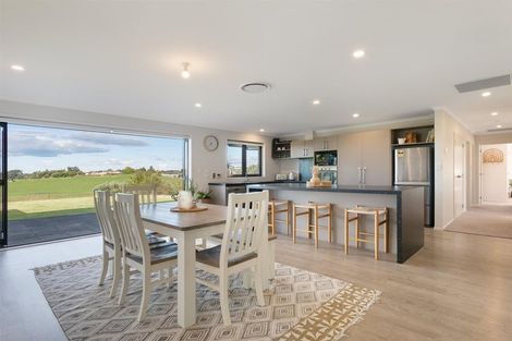 Photo of property in 43 Norm Freeman Drive, Te Puke, 3119