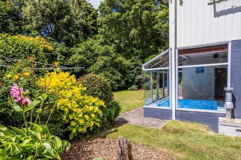 Photo of property in 11-13 Miro Street, Merrilands, New Plymouth, 4312