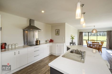 Photo of property in 135 Hansens Line, Newbury, Palmerston North, 4475
