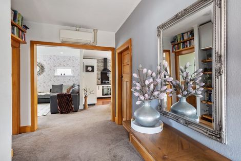 Photo of property in 19 Hill View Crescent, Highfield, Timaru, 7910