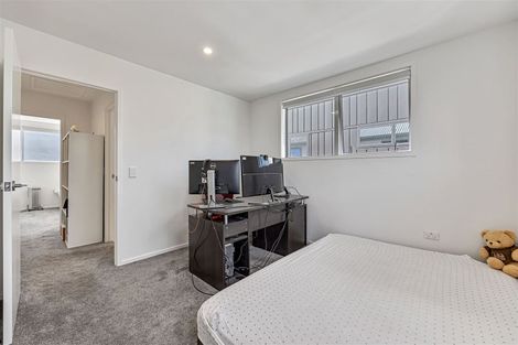 Photo of property in 3/21 Titoki Street, Te Atatu Peninsula, Auckland, 0610