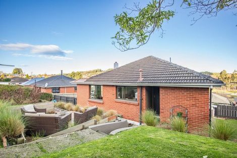 Photo of property in 17 Waldron Crescent, Green Island, Dunedin, 9018