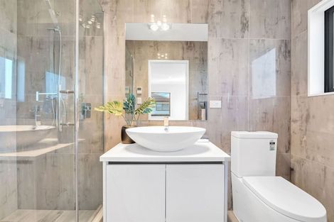 Photo of property in 6 Hinoki Way, Flat Bush, Auckland, 2019