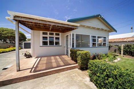 Photo of property in 20 Caledonia Street, Hawera, 4610