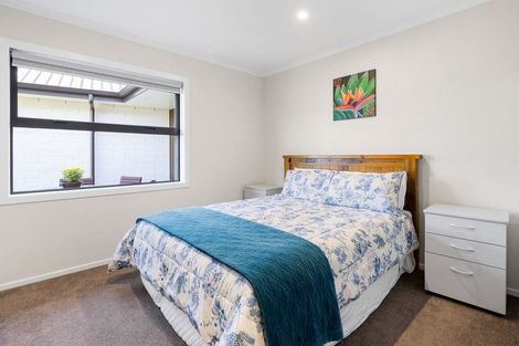 Photo of property in 6 Lewis Way, Cambridge, 3434