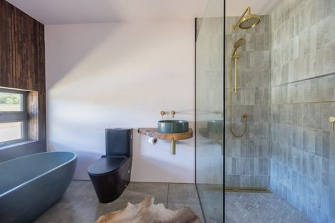 Photo of property in 6 Pounamu Avenue, Albert Town, Wanaka, 9305