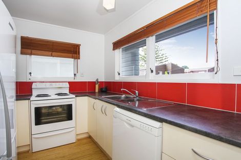 Photo of property in 3/32a Clayburn Road, Glen Eden, Auckland, 0602