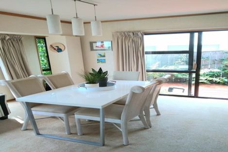 Photo of property in 2/45 Rawene Road, Birkenhead, Auckland, 0626