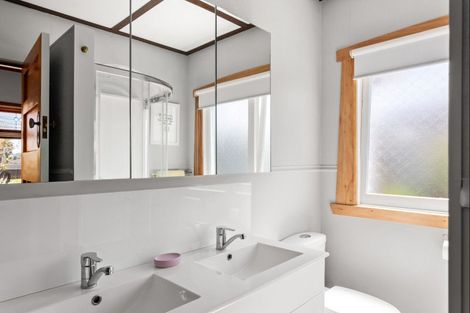 Photo of property in 167 Lytton Road, Elgin, Gisborne, 4010