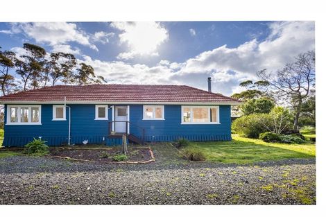 Photo of property in 76 Hospital Road, Te Kopuru, 0371