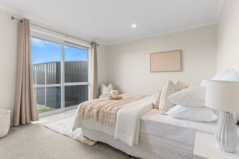 Photo of property in 1 Jeffs Way, Papamoa Beach, Papamoa, 3118