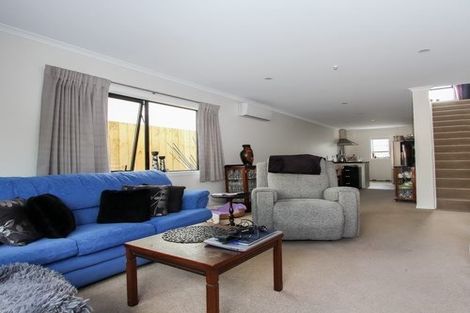 Photo of property in 2/28 Mahoe Street, Melville, Hamilton, 3206