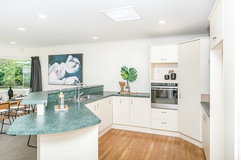 Photo of property in 12 Shadbolt Drive, Leamington, Cambridge, 3432