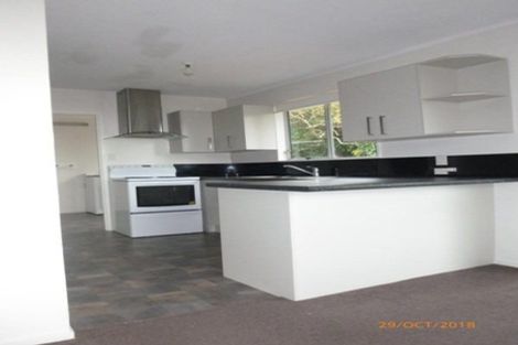Photo of property in 18 Tableau Place, Totara Vale, Auckland, 0629