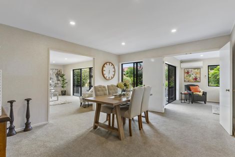 Photo of property in 17 Channing Crescent, Botany Downs, Auckland, 2010