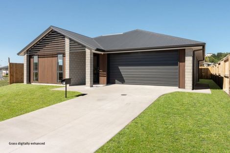 Photo of property in 94 Awataha Crescent, Pyes Pa, Tauranga, 3110