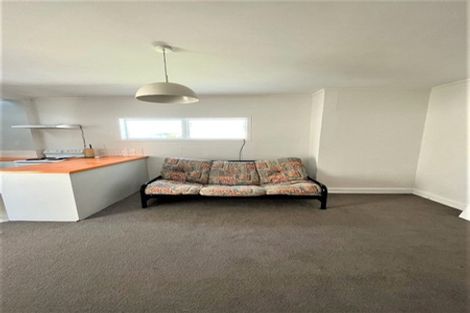 Photo of property in 53 Hawker Street, Mount Victoria, Wellington, 6011