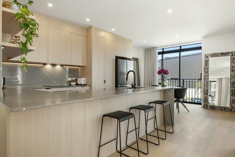 Photo of property in 2 Amber Court, Stonefields, Auckland, 1072