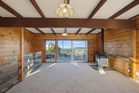 Photo of property in 4 Ridge Road, Tairua, 3508
