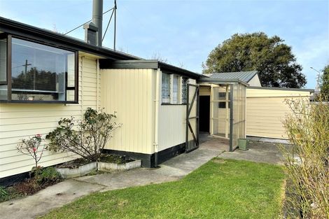 Photo of property in 22 High Street, Balclutha, 9230
