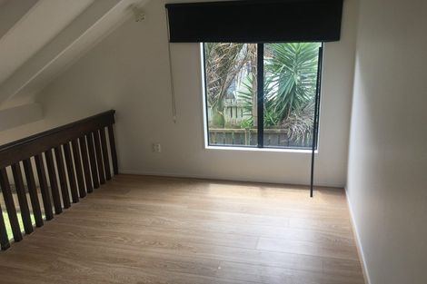 Photo of property in 3/69 Monarch Avenue, Hillcrest, Auckland, 0627