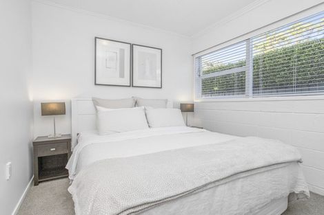 Photo of property in 104 Aberdeen Road, Campbells Bay, Auckland, 0620