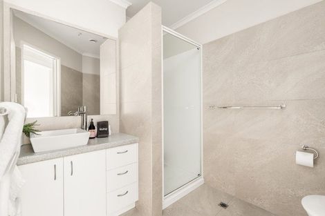 Photo of property in 281 Maunganui Road, Mount Maunganui, 3116