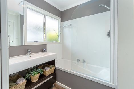 Photo of property in 100 East Street, Greytown, 5712