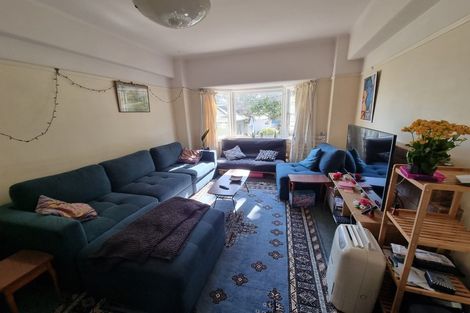 Photo of property in 82 Majoribanks Street, Mount Victoria, Wellington, 6011