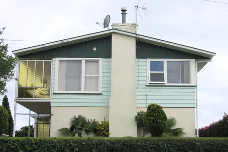 Photo of property in 43 Smiths Road, Matua, Tauranga, 3110