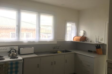 Photo of property in 11b Selwyn Avenue, Avenues, Whangarei, 0110