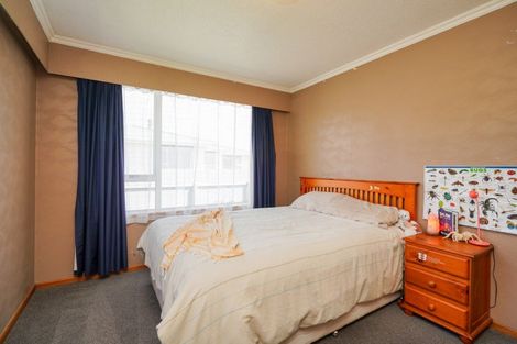 Photo of property in 21 Ballantrae Street, Wallacetown, 9816