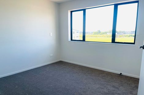 Photo of property in 15 Auranga Drive, Karaka, Papakura, 2113