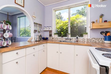 Photo of property in 96 Main South Road, Green Island, Dunedin, 9018
