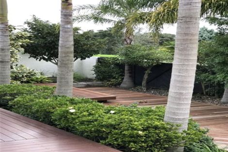 Photo of property in 38 Loloma Drive, Half Moon Bay, Auckland, 2012