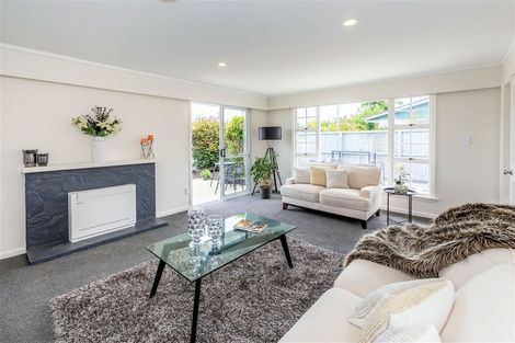 Photo of property in 1/200 Waimairi Road, Ilam, Christchurch, 8041
