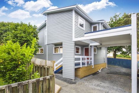 Photo of property in 3/32a Clayburn Road, Glen Eden, Auckland, 0602