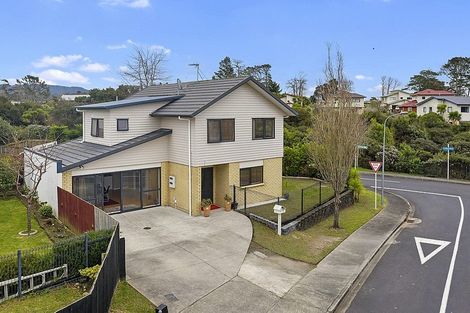 Photo of property in 19 Titch Place, Glen Eden, Auckland, 0602