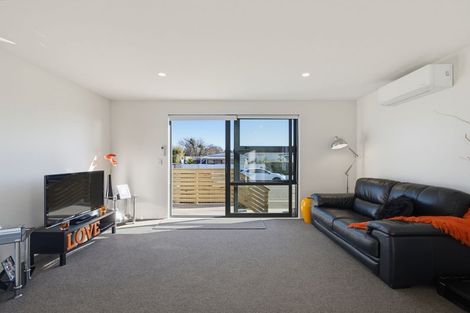 Photo of property in 10 Randolph Street, Woolston, Christchurch, 8062