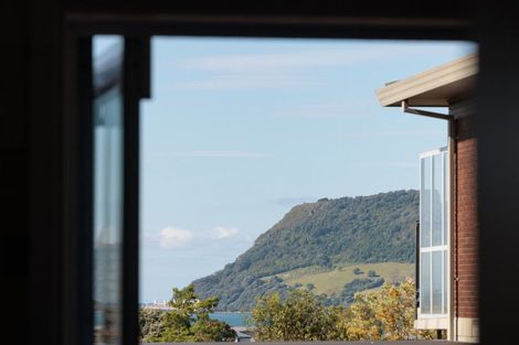 Photo of property in 156 Hinewa Road, Otumoetai, Tauranga, 3110