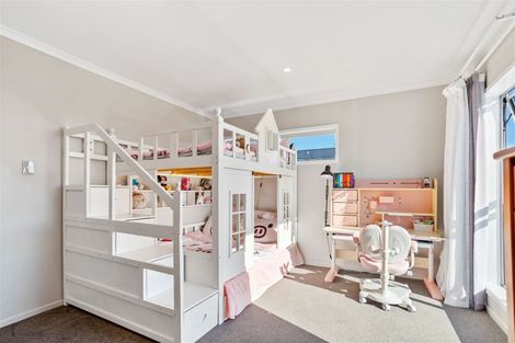 Photo of property in 7 Rangihina Road, Hobsonville, Auckland, 0616