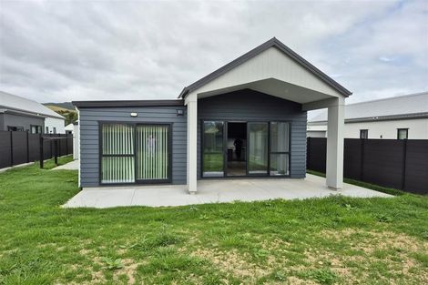 Photo of property in 5 Mataikokako Loop, Kawakawa Bay, 2585