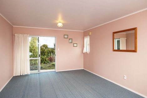 Photo of property in 65 Ruebe Road, Buckland, Pukekohe, 2677