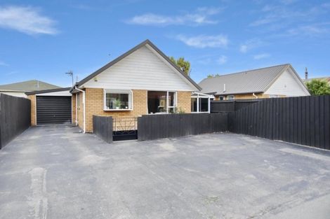 Photo of property in 35 Dilworth Street, Riccarton, Christchurch, 8041