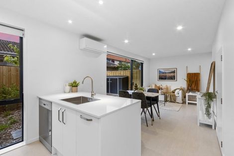 Photo of property in 2/49 Laurence Street, Waltham, Christchurch, 8011