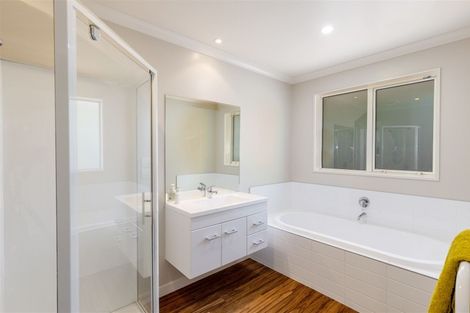 Photo of property in 10 Donovan Place, Aidanfield, Christchurch, 8025